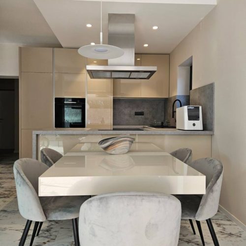 gray-modern-kitchen-villa-histria